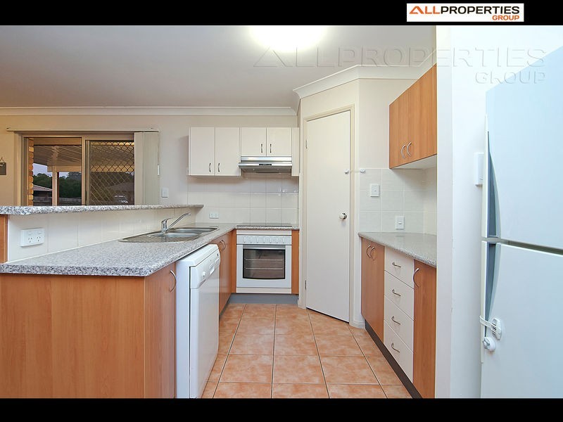 18 Daniella Drive, Marsden QLD 4132