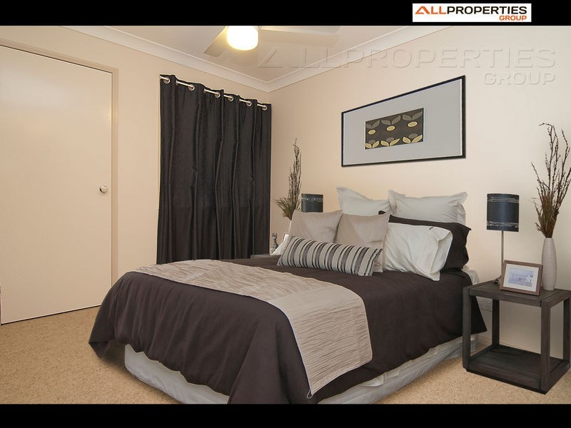 18 Daniella Drive, Marsden QLD 4132