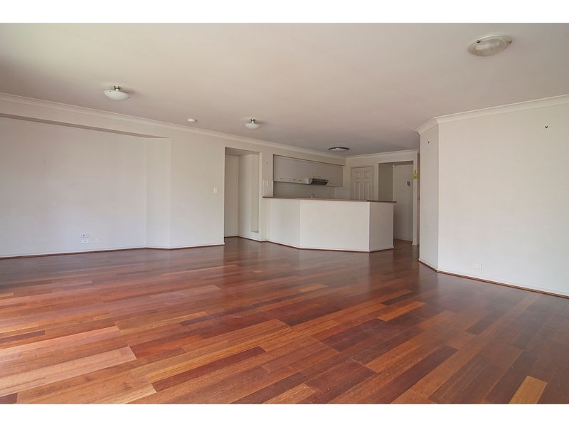 6 Bellavista Cl, Calamvale QLD 4116
