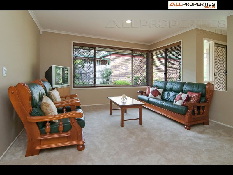 63 Leichhardt Circuit, Forest Lake QLD 4078