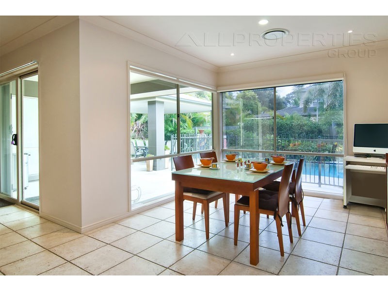 9 Stonyfell Place, Forest Lake QLD 4078