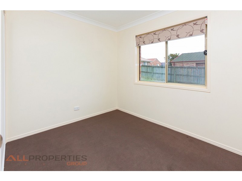 17 Paddies Crescent, Crestmead QLD 4132
