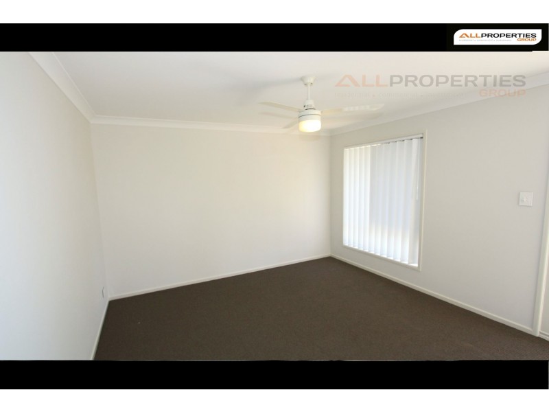 10 Bowen Place, Blackstone QLD 4304