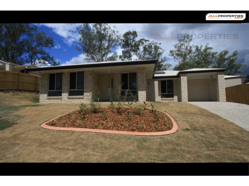 12 Bowen Place, Blackstone QLD 4304