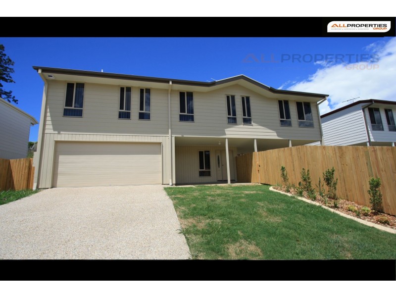 98 High Street, Blackstone QLD 4304