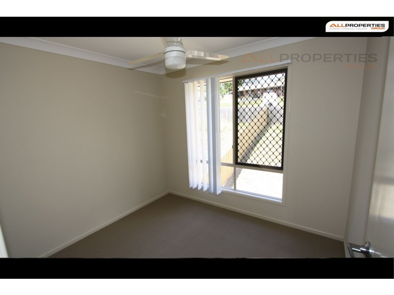 98 High Street, Blackstone QLD 4304