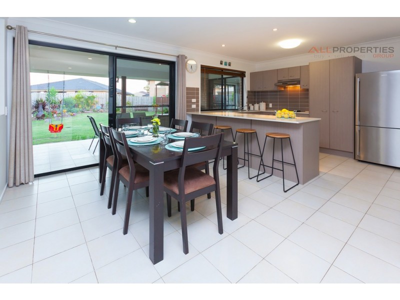 24 Fairweather Street, Berrinba QLD 4117