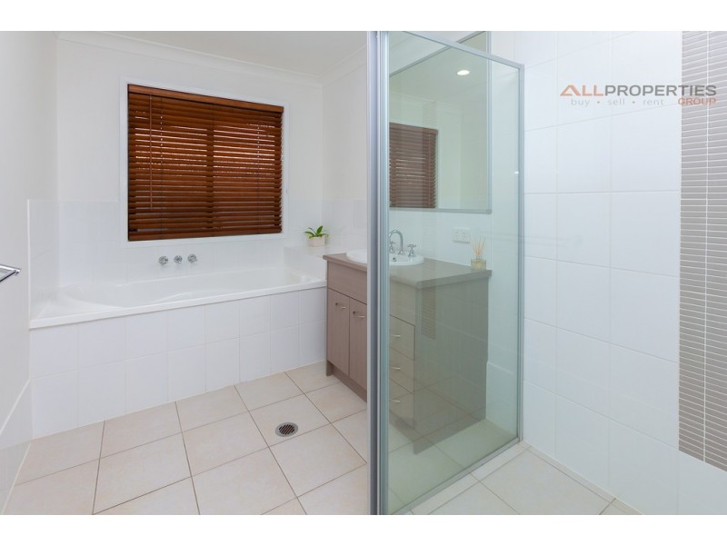24 Fairweather Street, Berrinba QLD 4117