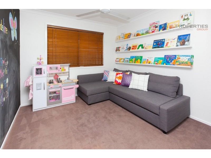 24 Fairweather Street, Berrinba QLD 4117