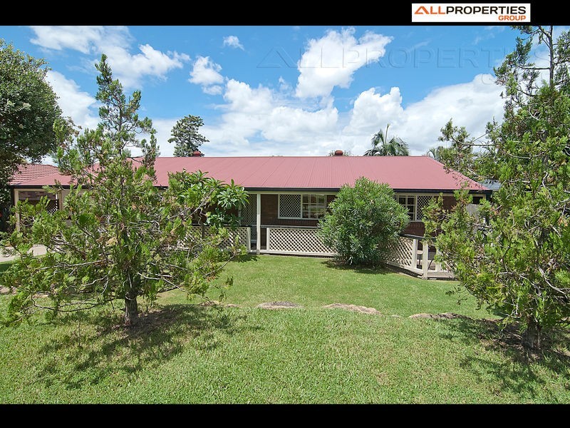 5 COSWAY STREET, Hillcrest QLD 4118