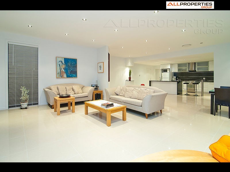 13 Bridgewater Close, Drewvale QLD 4116