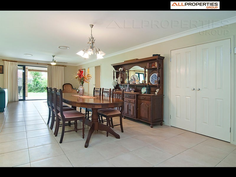 37 Talisker Pl, Parkinson QLD 4115