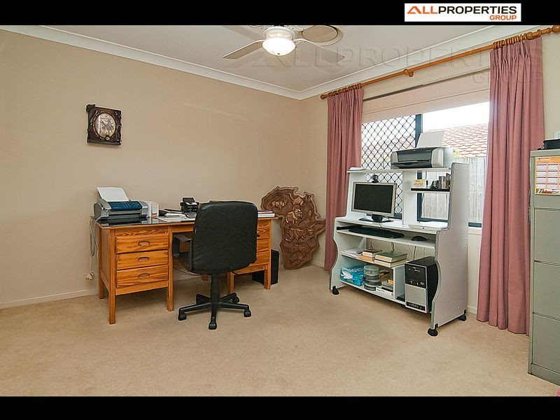 37 Talisker Pl, Parkinson QLD 4115