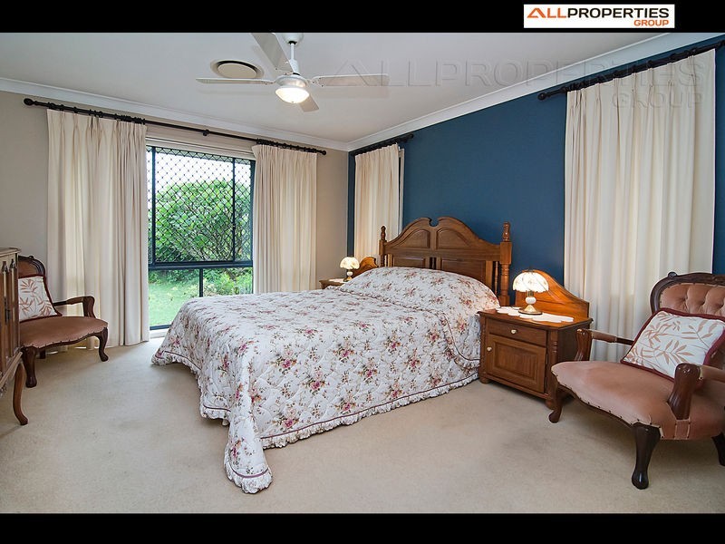 37 Talisker Pl, Parkinson QLD 4115