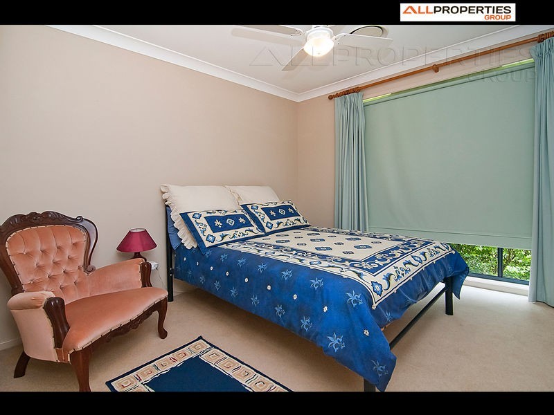 37 Talisker Pl, Parkinson QLD 4115