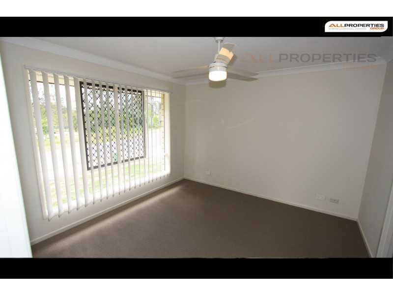 14 Bowen Place, Blackstone QLD 4304