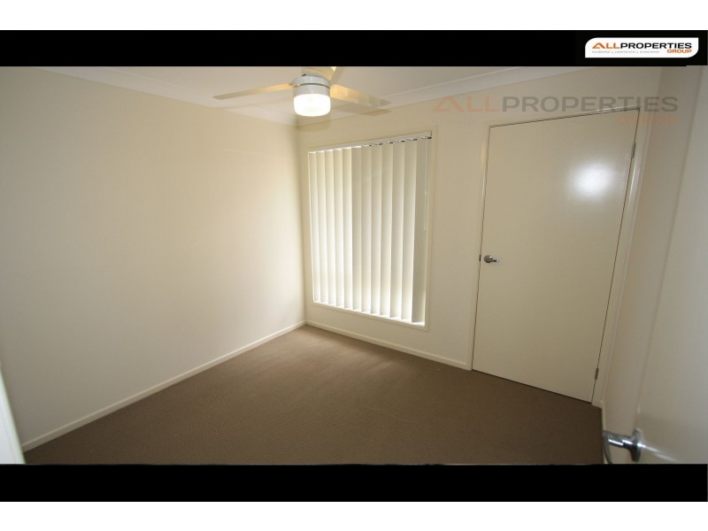 14 Bowen Place, Blackstone QLD 4304