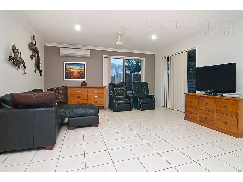 11 Aspect Way, Berrinba QLD 4117