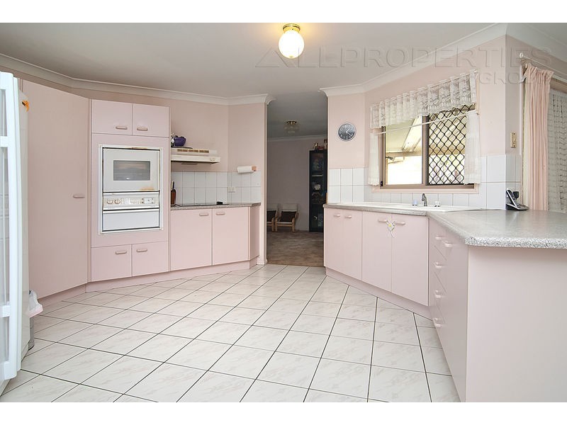 133 Short St, Boronia Heights QLD 4124