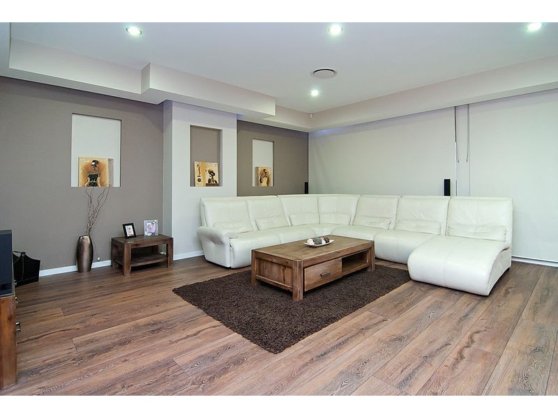 21 Farzana Place, Underwood QLD 4119