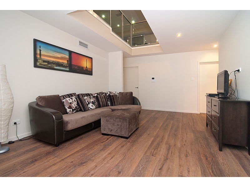 21 Farzana Place, Underwood QLD 4119