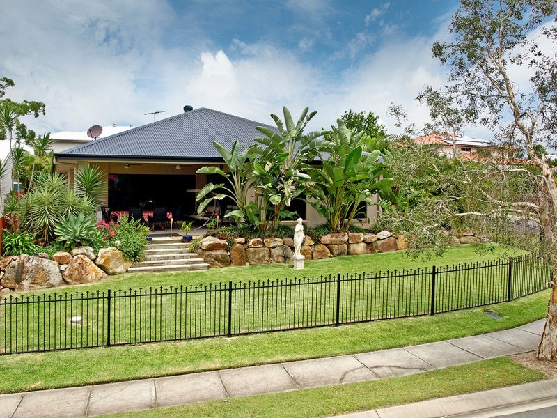 2 Ironbark Place, Heathwood QLD 4110