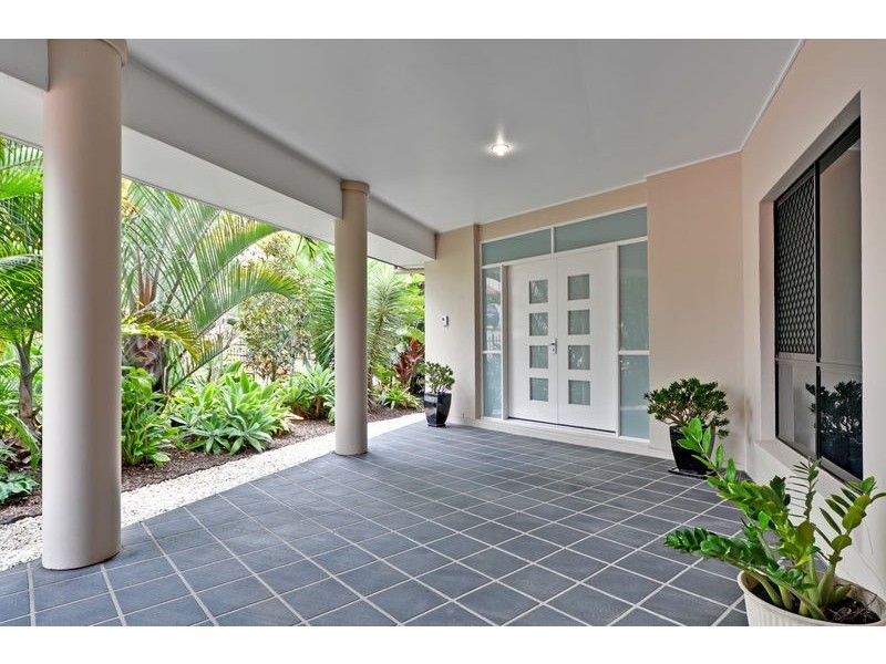 2 Ironbark Place, Heathwood QLD 4110