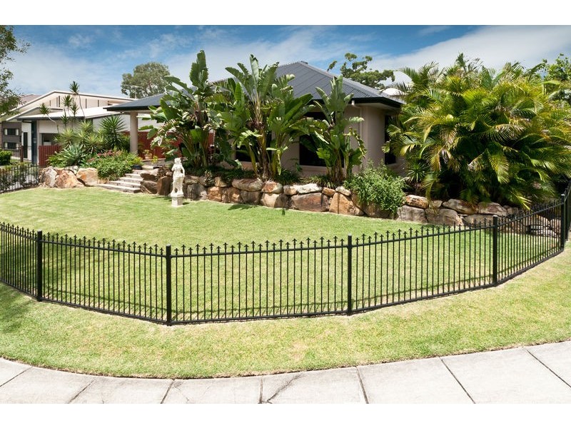 2 Ironbark Place, Heathwood QLD 4110