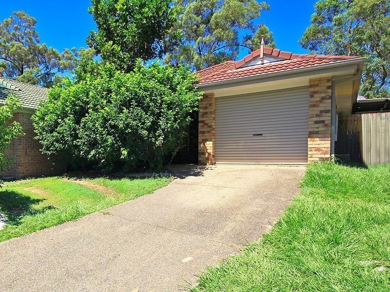 37 Brooklands Cct, Forest Lake QLD 4078