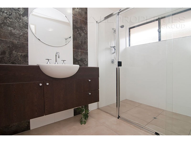 74 Mossman Pde, Waterford QLD 4133