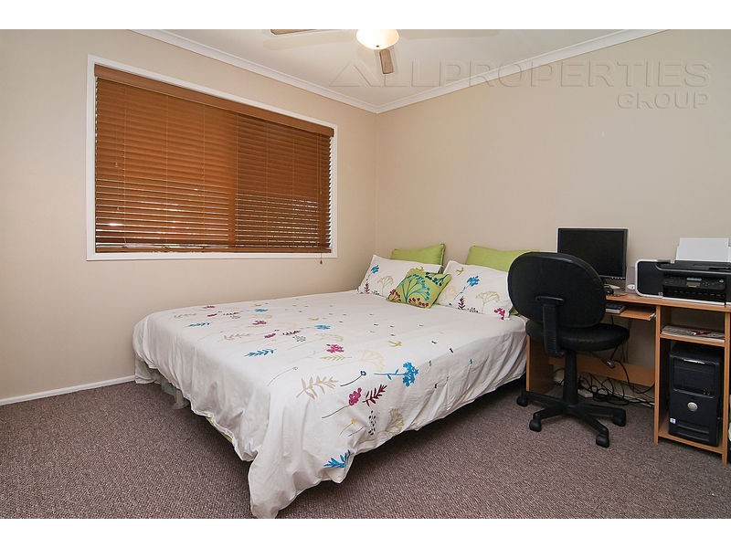 10 JOSEPH CT, Browns Plains QLD 4118