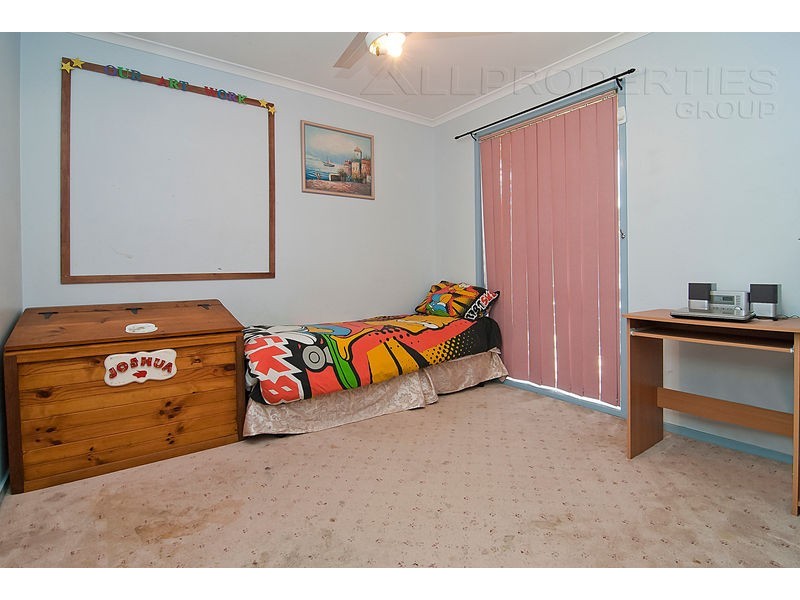 49 BOTTLEBRUSH DRIVE, Regents Park QLD 4118