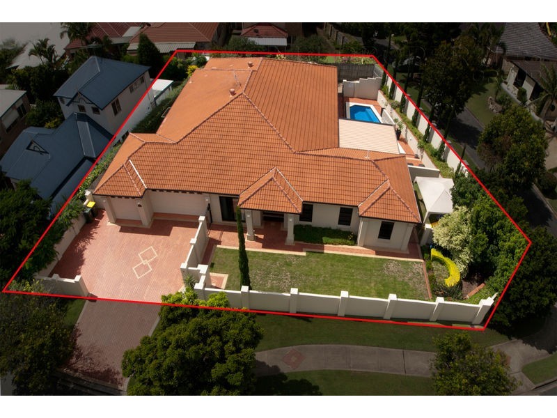 16 Santa Cruz Place, Forest Lake QLD 4078