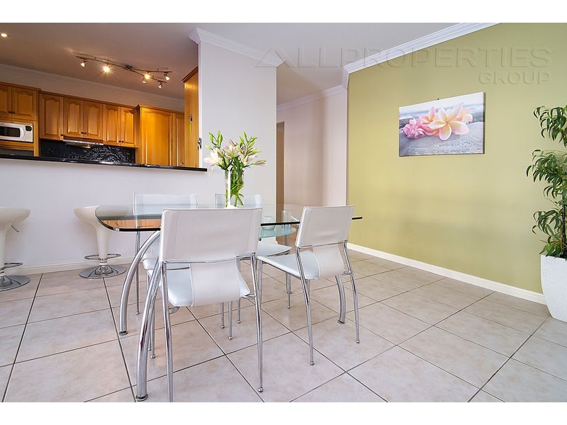 16 Santa Cruz Place, Forest Lake QLD 4078