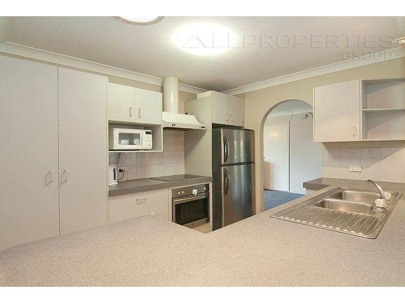 29 Redgum Drive, Regents Park QLD 4118