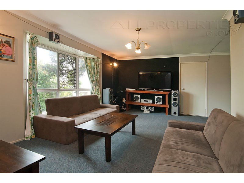 29 Redgum Drive, Regents Park QLD 4118