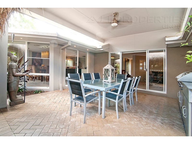 22 Cypress St, Heathwood QLD 4110