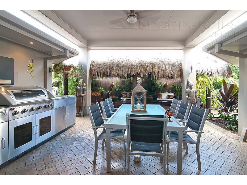 22 Cypress St, Heathwood QLD 4110