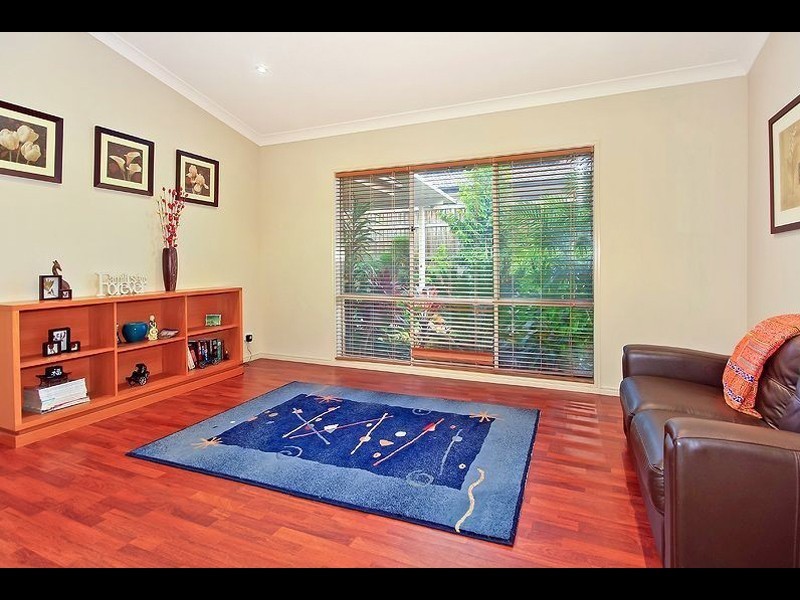 12 Aspen St, Heathwood QLD 4110