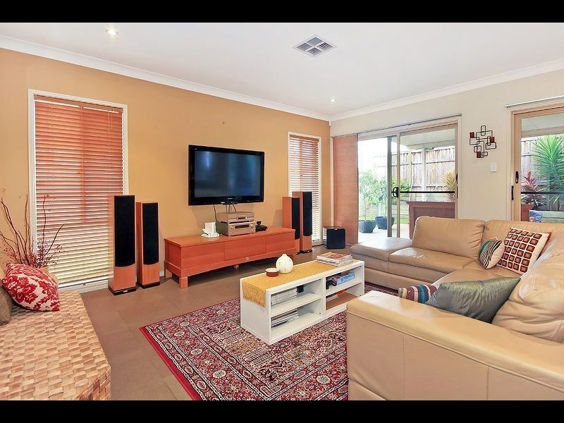 12 Aspen St, Heathwood QLD 4110