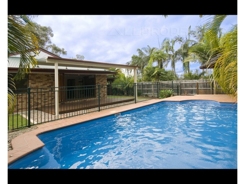 9 Scarlet Place, Forest Lake QLD 4078