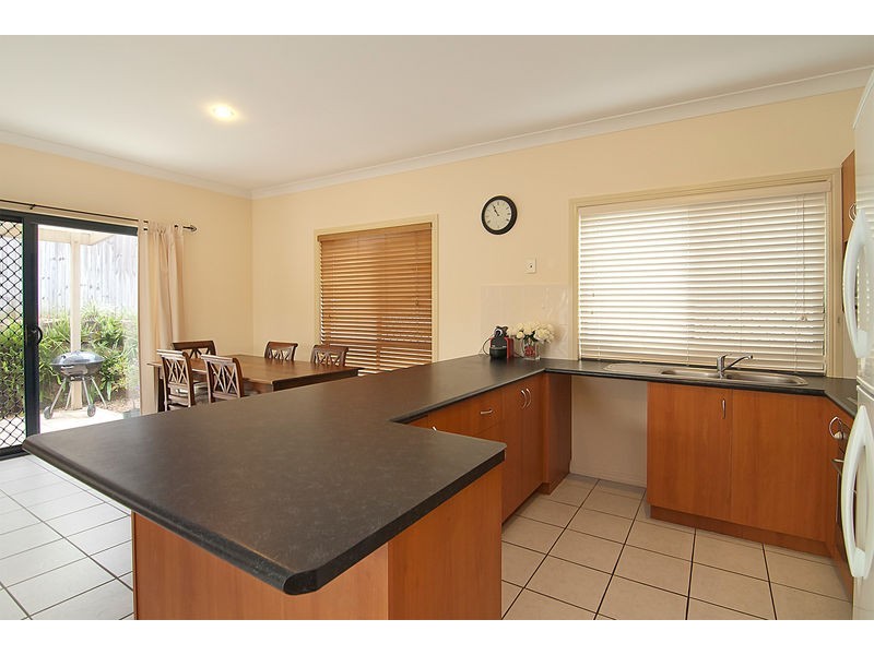 20 Joffre Place, Forest Lake QLD 4078