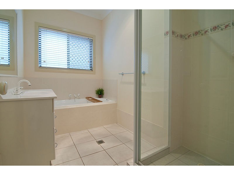 20 Joffre Place, Forest Lake QLD 4078