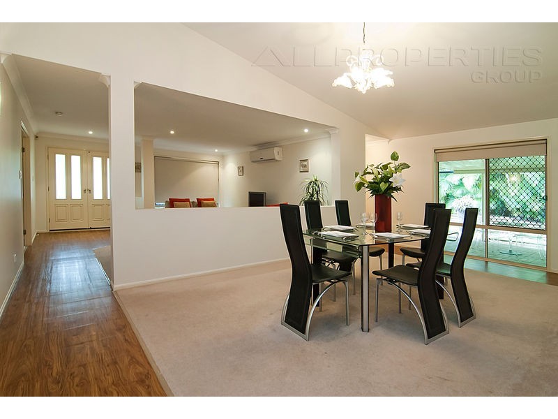 5 Bellthorpe Place, Forest Lake QLD 4078