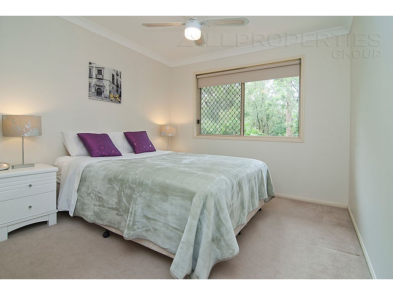 5 Bellthorpe Place, Forest Lake QLD 4078