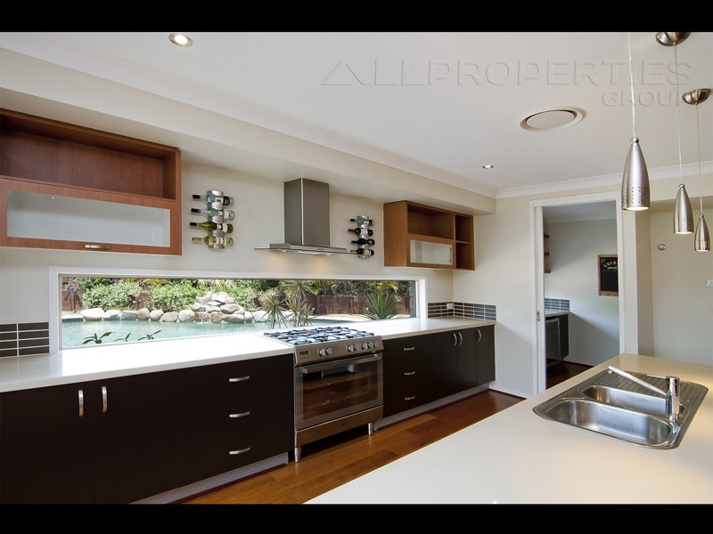 20 Melaleuca St, Heathwood QLD 4110