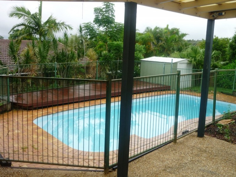 20 Bauple Crescent, Rochedale South QLD 4123