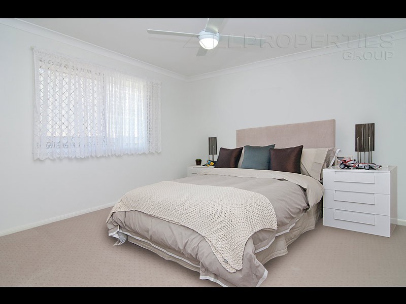 21 Barcombe Drive, Berrinba QLD 4117