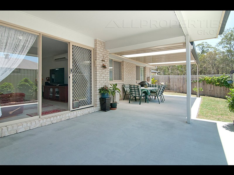 21 Barcombe Drive, Berrinba QLD 4117