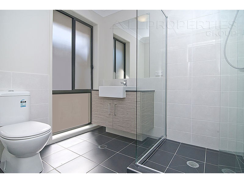 5 Bunderoo Circuit, Pimpama QLD 4209